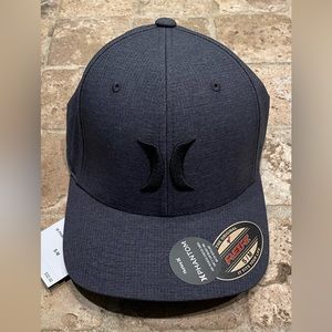 NWT Hurley Phantom Resist Hat (FlexFit S/M) - Black (HIHM0059)